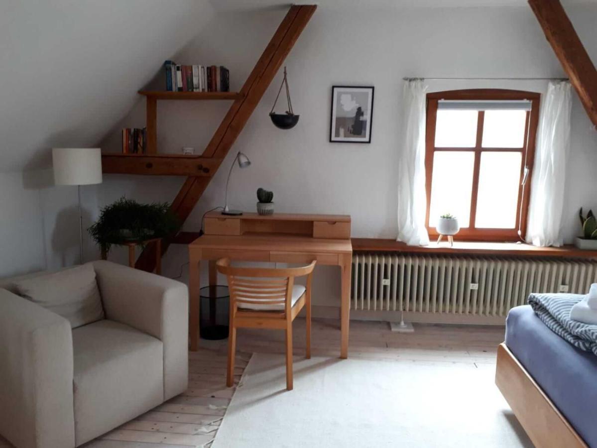 Aeltestes Haus In Quentel - Ferienwohnung 2 Mit Dachterrasse Lichtenau 外观 照片